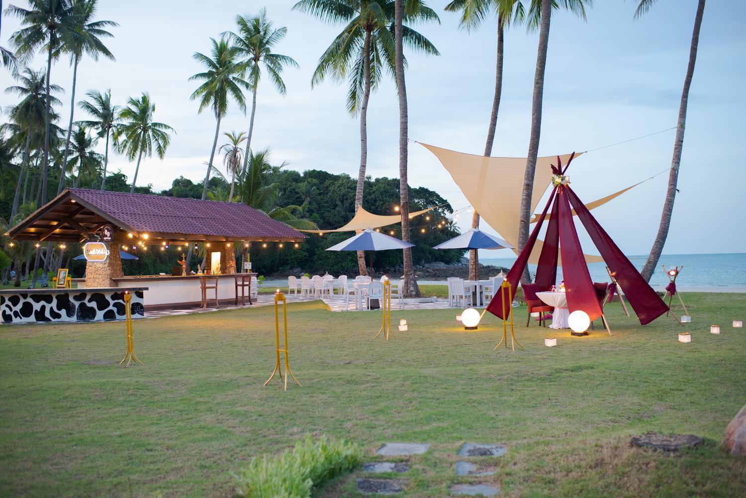 Nirwana Beach Club Lagoi Luaran gambar