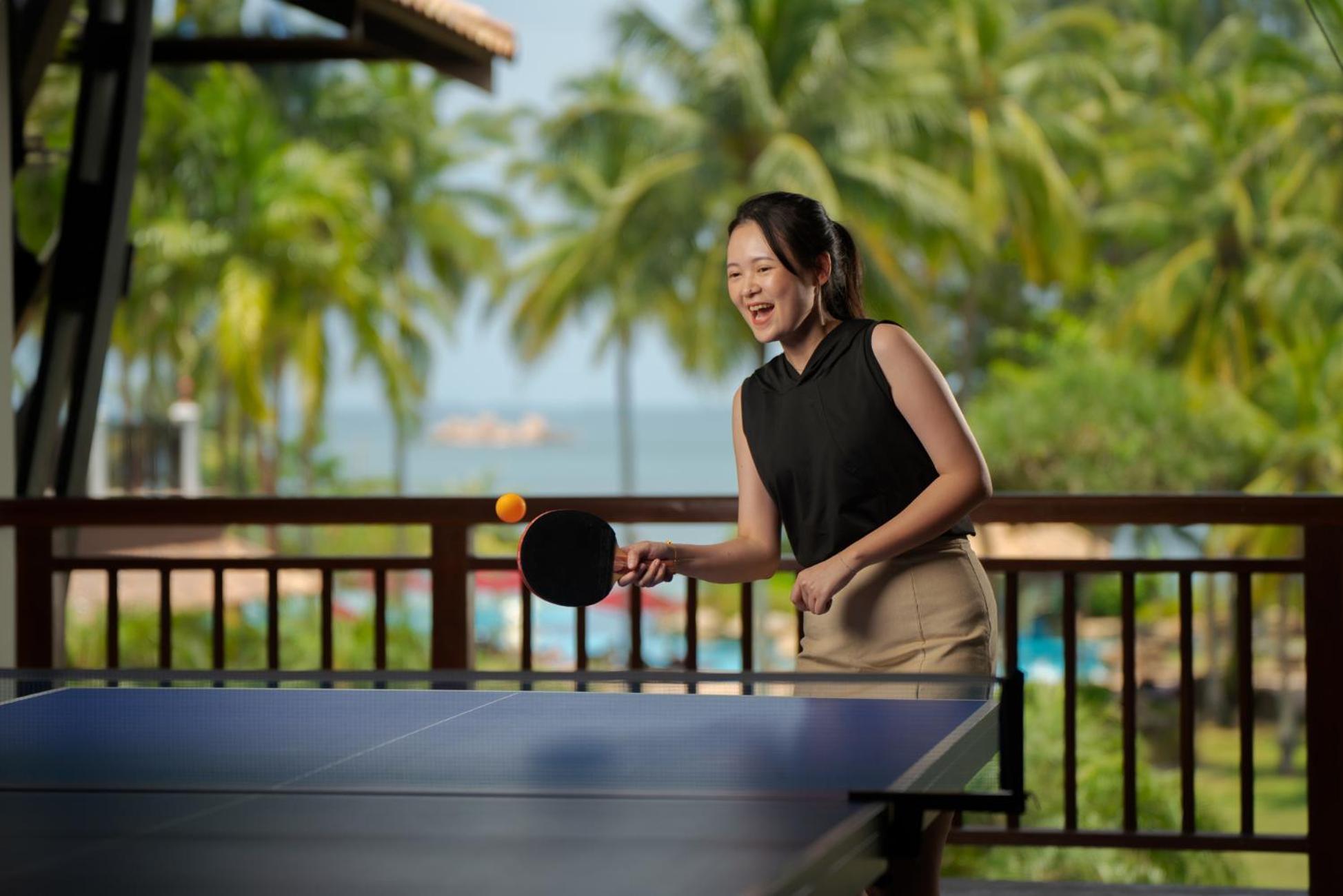 Nirwana Beach Club Lagoi Luaran gambar