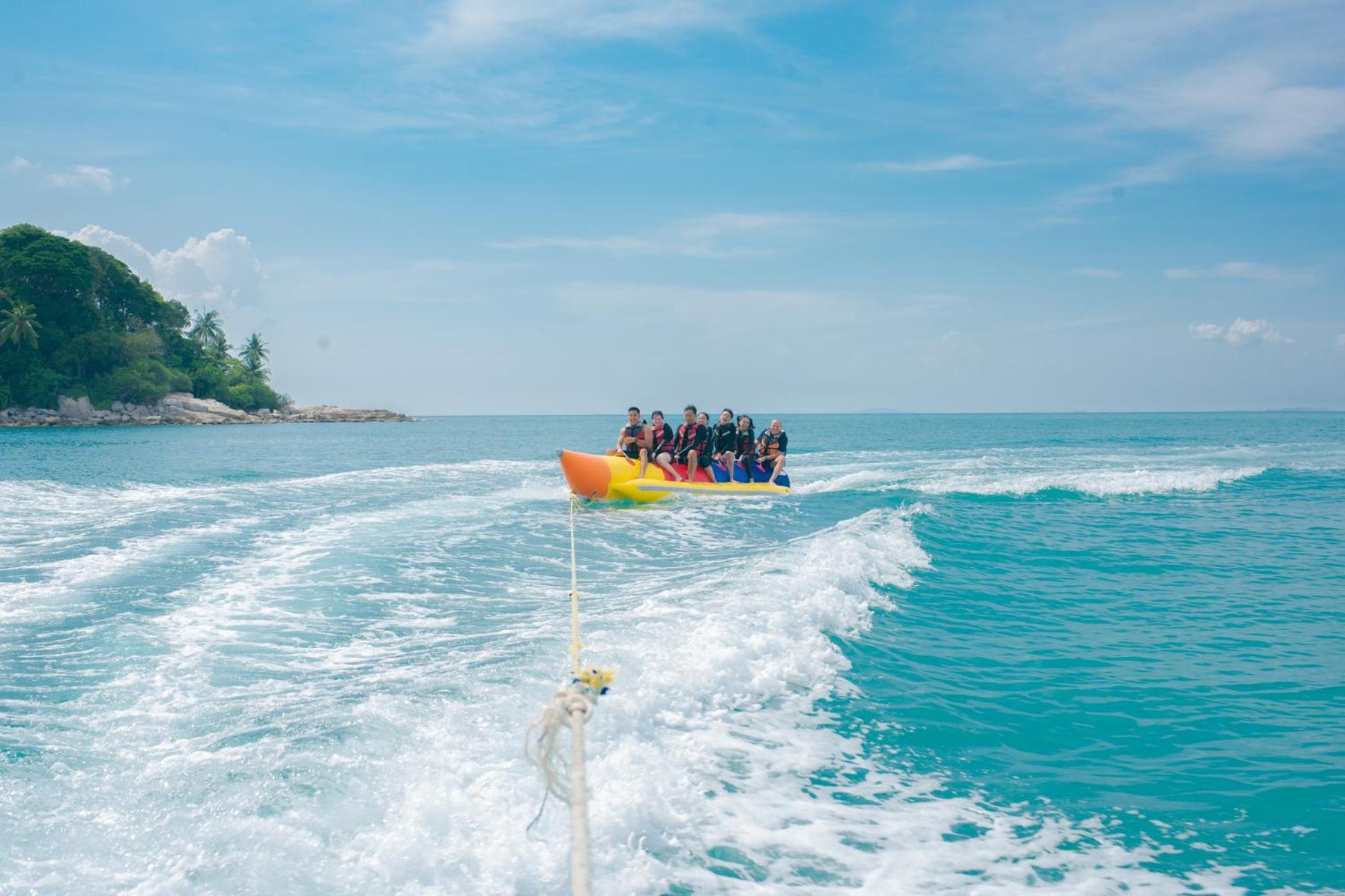 Nirwana Beach Club Lagoi Luaran gambar
